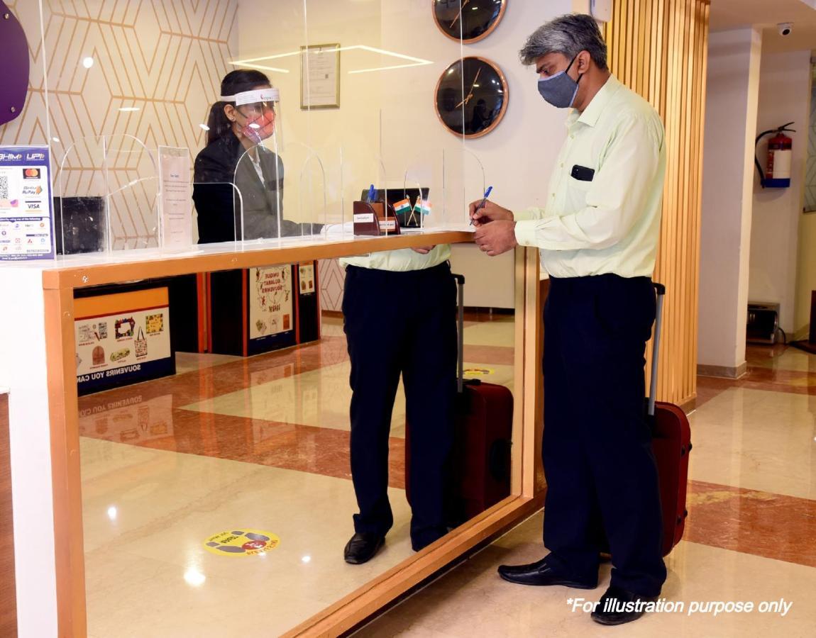 Hotel O Hi Tech Panchkula Zewnętrze zdjęcie