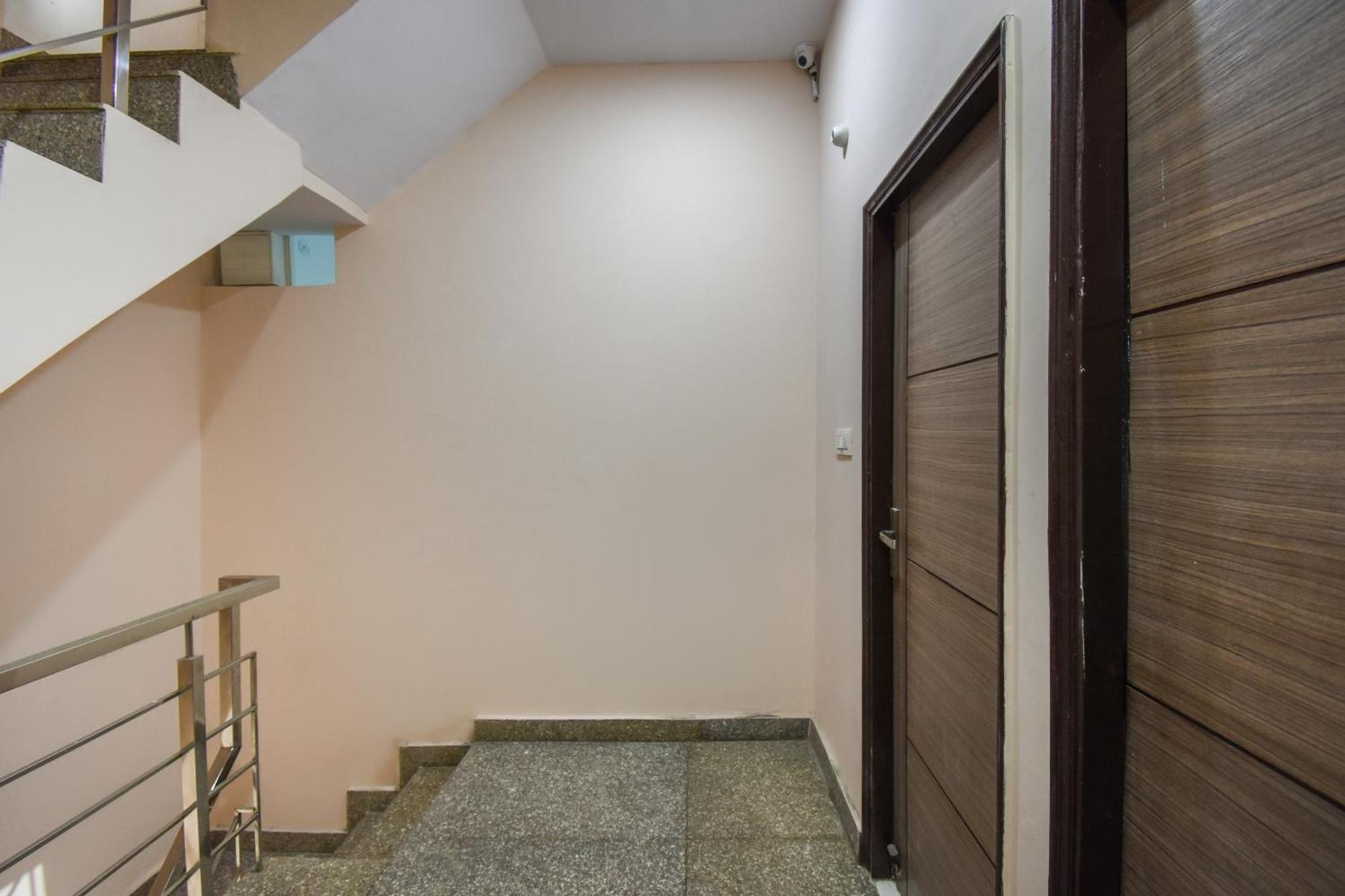 Hotel O Hi Tech Panchkula Zewnętrze zdjęcie