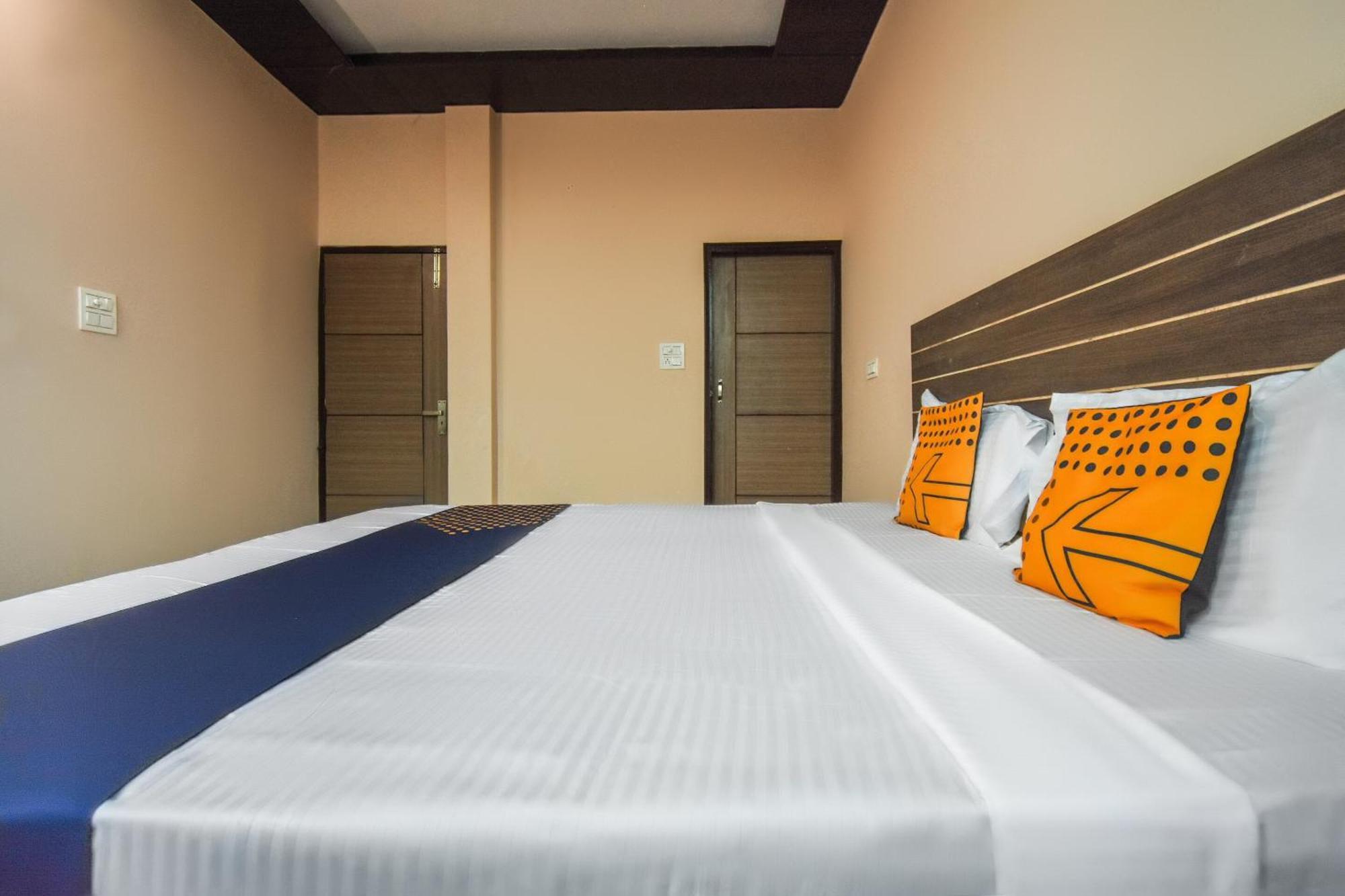 Hotel O Hi Tech Panchkula Zewnętrze zdjęcie