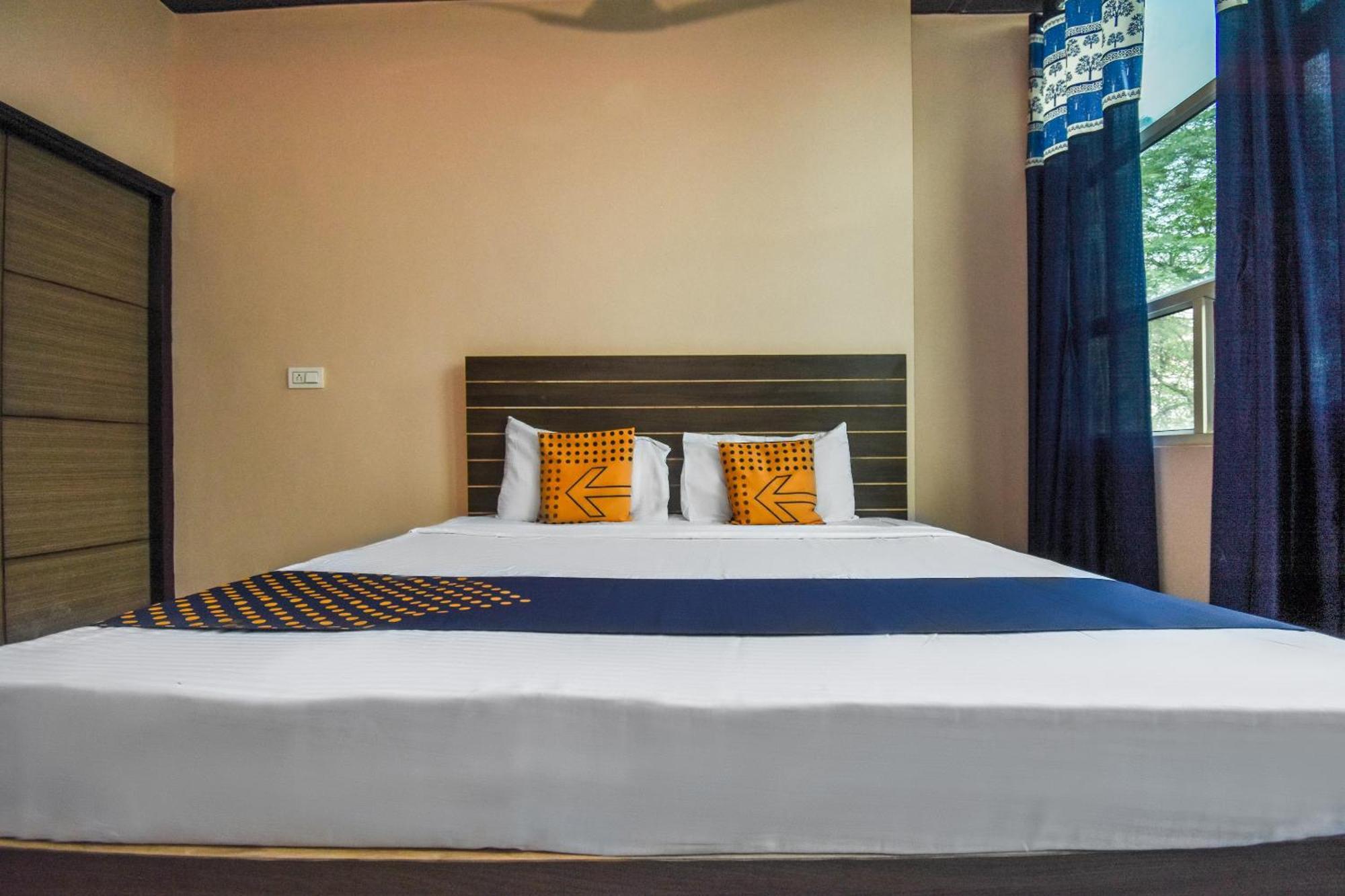 Hotel O Hi Tech Panchkula Zewnętrze zdjęcie